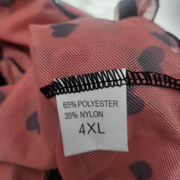 Red With Black Hearts Top And Skirt Lingeraire.. - Picture 5 of 6